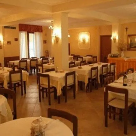 Hotel Natucci *