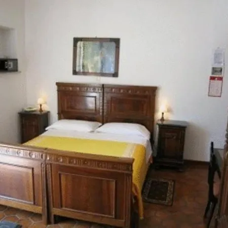 Natucci Hotel *