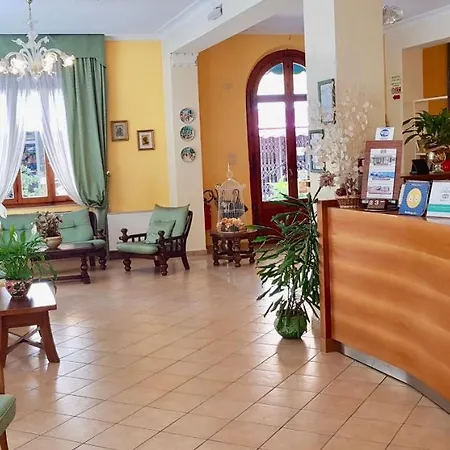 Natucci Hotel