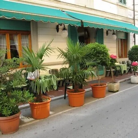 ホテル Natucci モンテカティーニ・テルメ